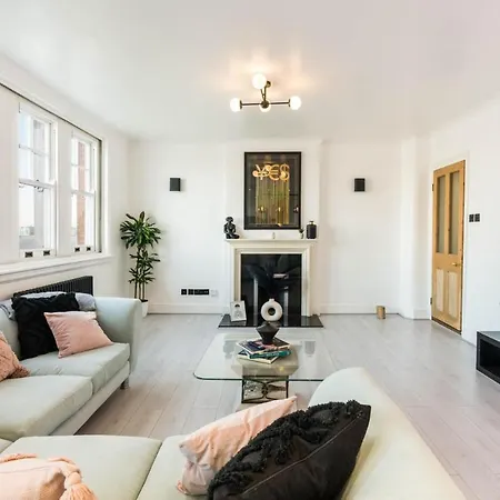 Stunning 3Bd Riverside Flat Communal Roof Terrace